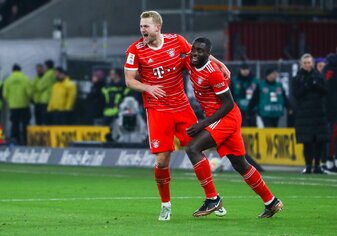 Matthijs de Ligt und Dayot Upamecano sind zurück im Training. Matthijs de Ligt und Dayot Upamecano sind zurück im Training.
