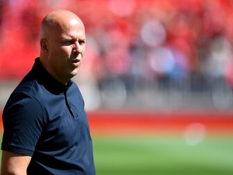 Klopp-Nachfolger Slot legt los: "Ändern gar nicht so viel" Klopp-Nachfolger Slot legt los: "Ändern gar nicht so viel"