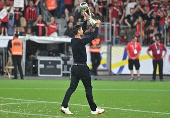 Wieder ein Titel für Xabi Alonso. Wieder ein Titel für Xabi Alonso.