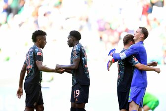 Kingsley Coman (l) will offenbar den FC Bayern verlassen. Kingsley Coman (l) will offenbar den FC Bayern verlassen.