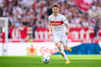 Der Stuttgarter steht erstmals im Aufgebot der A-Nationalmannschaft. Der Stuttgarter steht erstmals im Aufgebot der A-Nationalmannschaft.