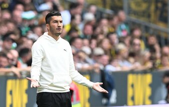 Nicht zufrieden mit dem 0:0 in Bremen: Dortmunds neuer Trainer Nuri Sahin. Nicht zufrieden mit dem 0:0 in Bremen: Dortmunds neuer Trainer Nuri Sahin.