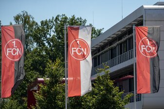Ein U23-Spieler des 1. FC Nürnberg wurde nach Vereinsangaben attackiert. Ein U23-Spieler des 1. FC Nürnberg wurde nach Vereinsangaben attackiert.