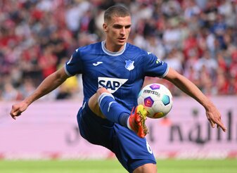 Prömel fällt wegen eines Kreuzbandrisses lange aus. Prömel fällt wegen eines Kreuzbandrisses lange aus.