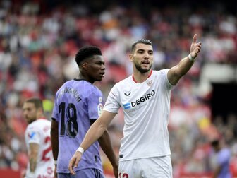 Valencia-Stürmer Rafa Mir festgenommen Valencia-Stürmer Rafa Mir festgenommen