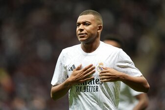 Real-Stürmer Mbappé kehrt nach Paris zurück. Real-Stürmer Mbappé kehrt nach Paris zurück.
