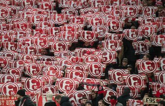 Fortuna Düsseldorf intensiviert seine Bemühungen gegen Rassismus Fortuna Düsseldorf intensiviert seine Bemühungen gegen Rassismus