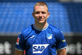 Attila Szalai wurde für die zweite Saisonhälfte der vergangenen Spielzeit an den SC Freiburg verliehen. | Foto: Christian Kaspar-Bartke/Getty Images Attila Szalai wurde für die zweite Saisonhälfte der vergangenen Spielzeit an den SC Freiburg verliehen. | Foto: Christian Kaspar-Bartke/Getty Images