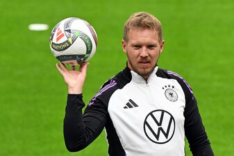 Julian Nagelsmann würde auch einen Spieler berufen, der in der Liga in Saudi-Arabien spielt. Julian Nagelsmann würde auch einen Spieler berufen, der in der Liga in Saudi-Arabien spielt.