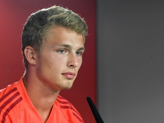 Kieler Arp über Bayern-Mentalität: "Positive Arroganz" Kieler Arp über Bayern-Mentalität: "Positive Arroganz"