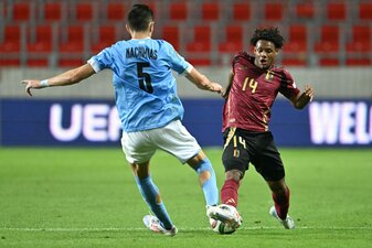 Debüt mit 18: Julien Duranville ist jetzt A-Nationalspieler. Foto: Attila Kisbenedek/AFP via Getty Images Debüt mit 18: Julien Duranville ist jetzt A-Nationalspieler. Foto: Attila Kisbenedek/AFP via Getty Images