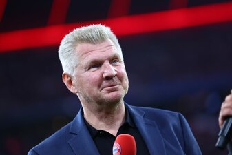 Stefan Effenberg spricht über die Konkurrenzsituation im DFB-Team. Stefan Effenberg spricht über die Konkurrenzsituation im DFB-Team.
