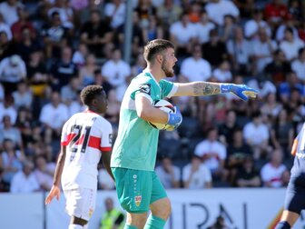 VfB verlängert mit Torwarttalent Seimen VfB verlängert mit Torwarttalent Seimen