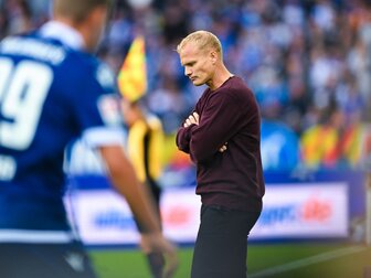 Pleite beim KSC: Schalke schlittert in die Krise Pleite beim KSC: Schalke schlittert in die Krise