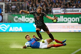 In Kiel war der dreifache Torschütze Harry Kane nicht aufzuhalten. In Kiel war der dreifache Torschütze Harry Kane nicht aufzuhalten.