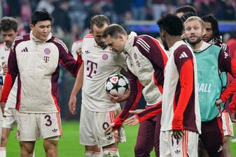 Manuel Neuer wurde zur Halbzeit gegen Zagreb ausgewechselt. Manuel Neuer wurde zur Halbzeit gegen Zagreb ausgewechselt.