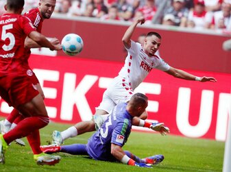 Derby-Zeit: Fortuna Düsseldorf - 1. FC Köln. Derby-Zeit: Fortuna Düsseldorf - 1. FC Köln.