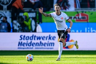 Robin Koch droht für das Europa-League-Spiel von Eintracht Frankfurt gegen Viktoria Pilsen auszufallen. Robin Koch droht für das Europa-League-Spiel von Eintracht Frankfurt gegen Viktoria Pilsen auszufallen.