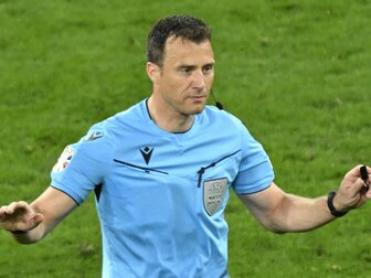 Wie schon zuletzt: Zwayer pfeift Bayern gegen Bayer Wie schon zuletzt: Zwayer pfeift Bayern gegen Bayer