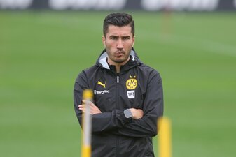 Der nachdenkliche BVB-Coach Nuri Sahin hofft nach dem 1:5 in Stuttgart auf eine Trotzreaktion seiner Mannschaft