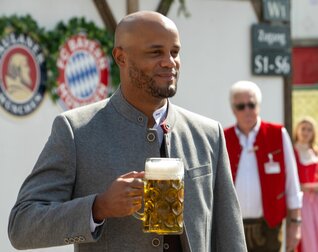 Vincent Kompany hofft auf einen weiteren Sieg. Vincent Kompany hofft auf einen weiteren Sieg.