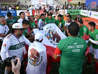 Mexiko holt beide Titel bei der Obdachlosen-WM Mexiko holt beide Titel bei der Obdachlosen-WM