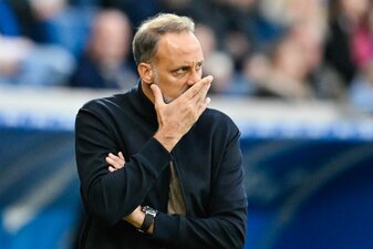 Hoffenheim und Trainer Pellegrino Matarazzo kassierten gegen Bremen die vierte Liga-Niederlage in Serie. Hoffenheim und Trainer Pellegrino Matarazzo kassierten gegen Bremen die vierte Liga-Niederlage in Serie.