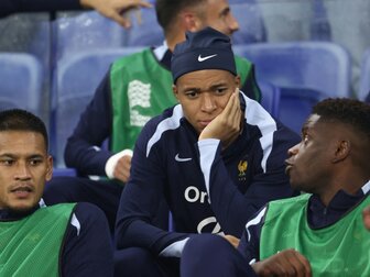 "Kein Risiko": Mbappe verpasst Nations-League-Spiele "Kein Risiko": Mbappe verpasst Nations-League-Spiele