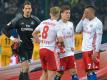 Die Hamburger René Adler, Lewis Holtby, Gotoku Sakai und Bobby Wood sind schwer enttäuscht. Foto: Axel Heimken
<br>dpa-infocom GmbH