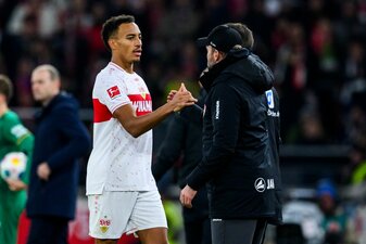 Jamie Leweling wurde erstmals in die Nationalmannschaft berufen. Jamie Leweling wurde erstmals in die Nationalmannschaft berufen.