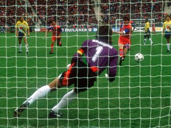 Letzter Frankfurt-Gipfel: Von wegen "Bye, bye, Bayern"! Letzter Frankfurt-Gipfel: Von wegen "Bye, bye, Bayern"!