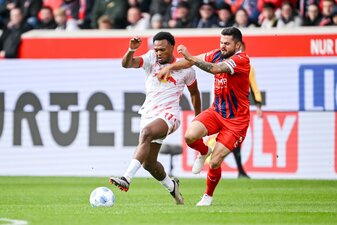 Stürmer Lois Openda (l.) erzielte Leipzigs 1:0 in Heidenheim. Stürmer Lois Openda (l.) erzielte Leipzigs 1:0 in Heidenheim.