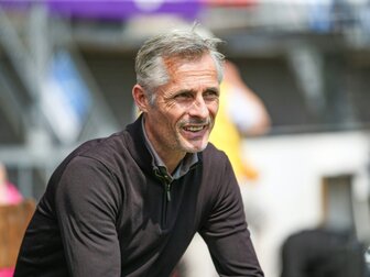 Schalke-Trainer van Wonderen: "Ich bin kein Harry Potter" Schalke-Trainer van Wonderen: "Ich bin kein Harry Potter"