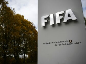 Curto nach rassistischer Äußerung für zehn Spiele gesperrt Curto nach rassistischer Äußerung für zehn Spiele gesperrt