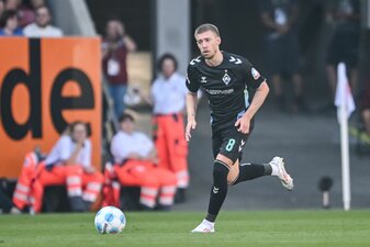 Darf zukünftig für Algerien spielen: Mitchell Weiser. Darf zukünftig für Algerien spielen: Mitchell Weiser.
