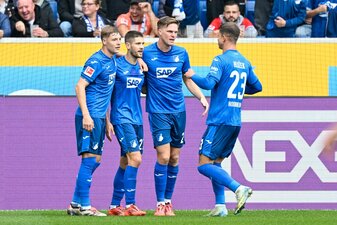 Traf gegen Bochum früh zum 1:0 für Hoffenheim: Andrej Kramaric (2.v.l.) Traf gegen Bochum früh zum 1:0 für Hoffenheim: Andrej Kramaric (2.v.l.)