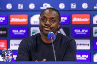 Schalke setzt sich für seinen Kaderplaner Ben Manga ein. Schalke setzt sich für seinen Kaderplaner Ben Manga ein.