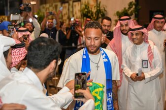 Neymar hat sein Comeback für Al-Hilal gefeiert. Neymar hat sein Comeback für Al-Hilal gefeiert.