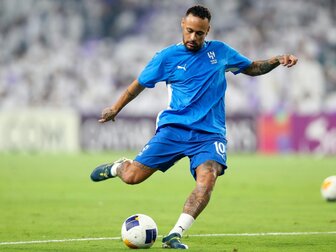Zwei Wochen nach Comeback: Neymar wieder angeschlagen Zwei Wochen nach Comeback: Neymar wieder angeschlagen