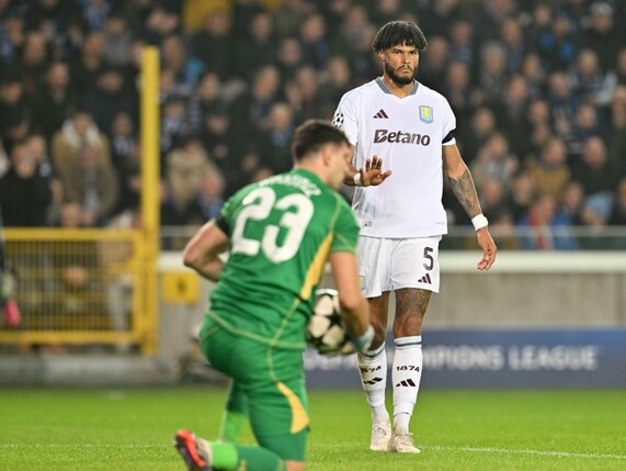 Kurioser Handelfmeter: Erste CL-Pleite für Aston Villa