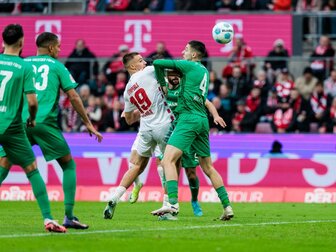 Köln feiert Last-Minute-Sieg Köln feiert Last-Minute-Sieg