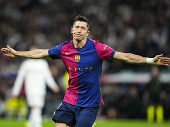 Barcelona verkündet milliardenschweren Deal mit Nike Barcelona verkündet milliardenschweren Deal mit Nike