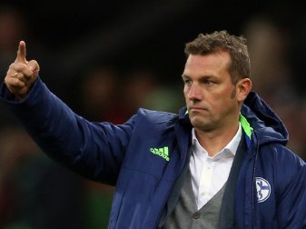 Weinzierl sieht sein Team fürs Derby gut aufgestellt. (Quelle: SID-IMAGES) Weinzierl sieht sein Team fürs Derby gut aufgestellt. (Quelle: SID-IMAGES)