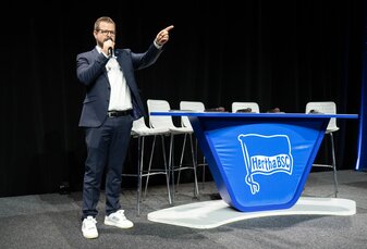 Fabian Drescher wurde für die kommenden vier Jahre als Präsident von Hertha BSC gewählt. Fabian Drescher wurde für die kommenden vier Jahre als Präsident von Hertha BSC gewählt.