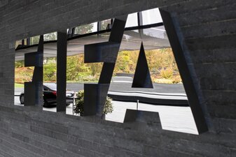 An der Club-WM im Sommer 2025 werden 32 Mannschaften dabei sein. An der Club-WM im Sommer 2025 werden 32 Mannschaften dabei sein.