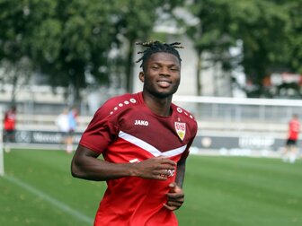 Mittelfußbruch: VfB mehrere Monate ohne Toure Mittelfußbruch: VfB mehrere Monate ohne Toure