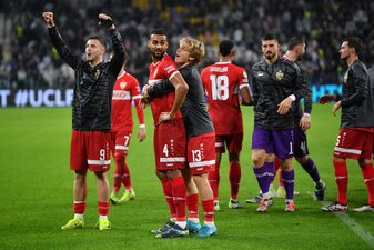 Vizemeister VfB Stuttgart: Welche Spieler haben die besten Chancen auf eine Vertragsverlängerung? Foto: Valerio Pennicino/Getty Images. Vizemeister VfB Stuttgart: Welche Spieler haben die besten Chancen auf eine Vertragsverlängerung? Foto: Valerio Pennicino/Getty Images.