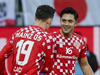 Mainz siegt klar: Lehrstunde für überforderte Kieler Mainz siegt klar: Lehrstunde für überforderte Kieler