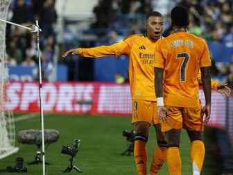 Mbappe trifft: Real verkürzt Rückstand auf Barca Mbappe trifft: Real verkürzt Rückstand auf Barca