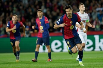 Lewandowski blieb vom Punkt gewohnt eiskalt. Lewandowski blieb vom Punkt gewohnt eiskalt.